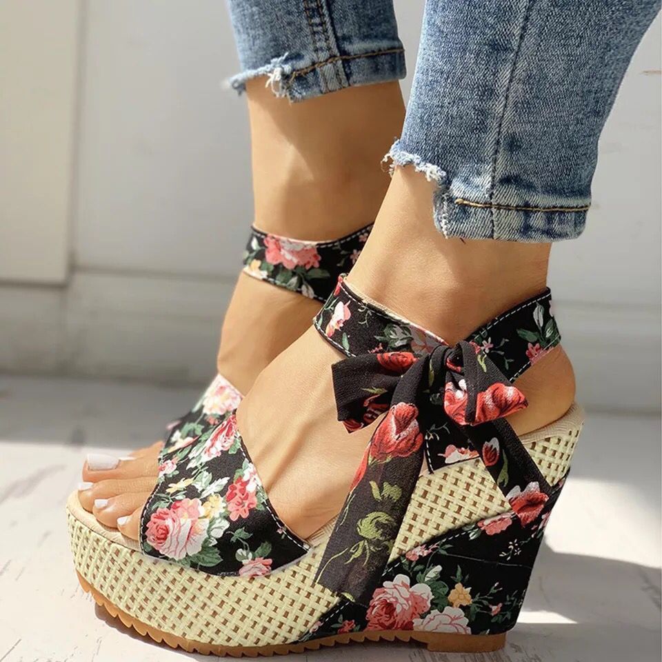 Sandales Femme Compensées Fashion Fleurs Bout Ouvert Légères