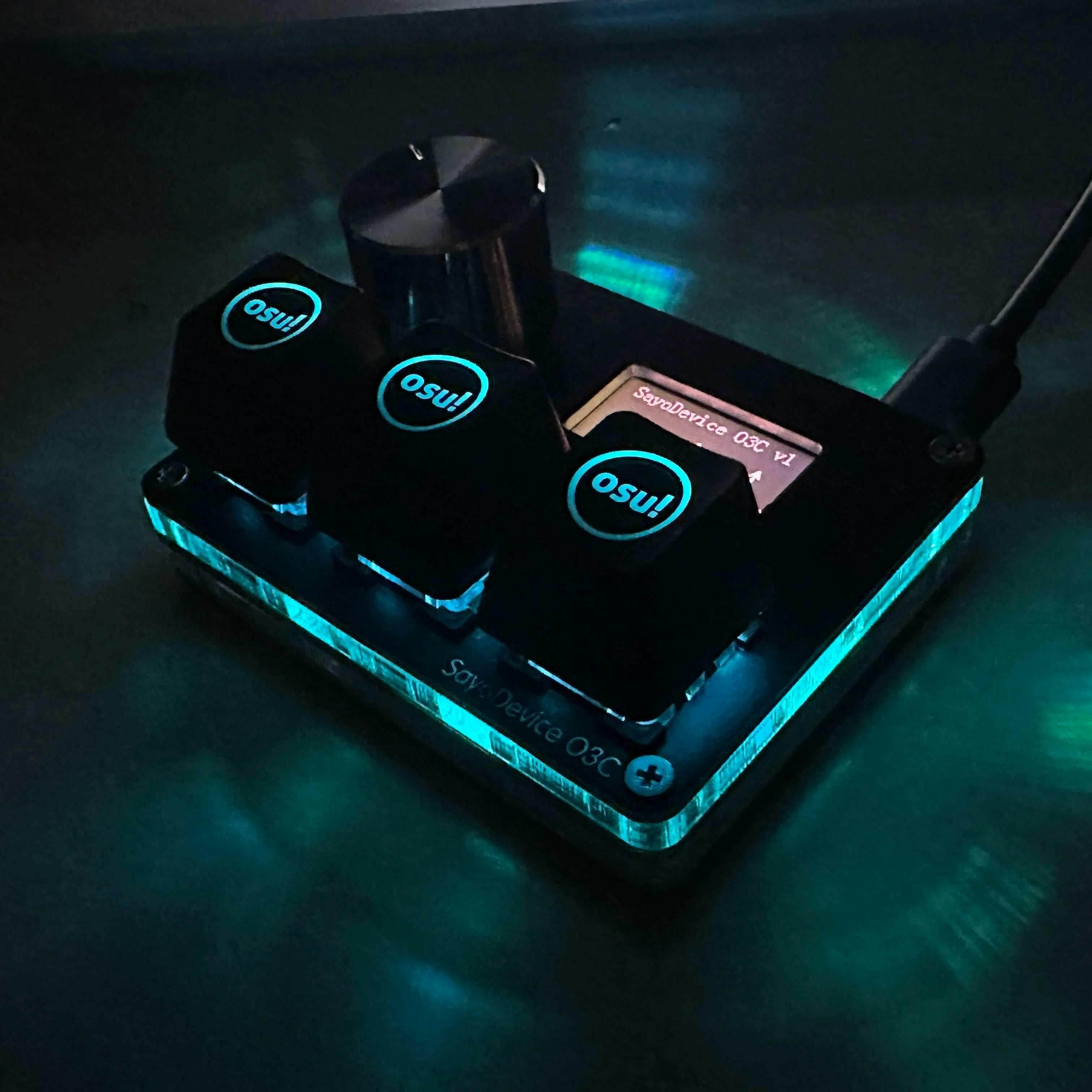 🎮 Mini Clavier Mécanique SayoDevice OSU O3C – Switchs Magnétiques Roses | Écran IPS & Ultra-Vitesse - Legeekshop