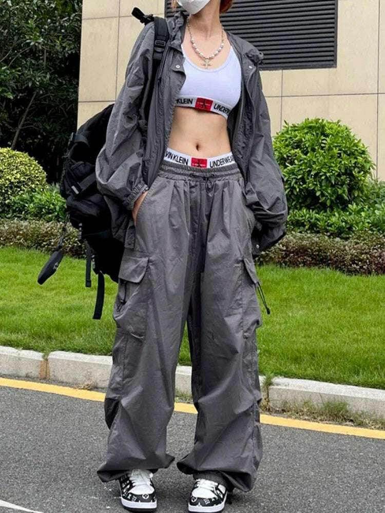 Pantalon de survêtement baggy à jambes larges pour femmes, pantalon noir parachute Y2K, Streetwear Hiphelicopter, poches surdimensionnées, Cargo FjHarajuku | Wayne Outfitters - Legeekshop
