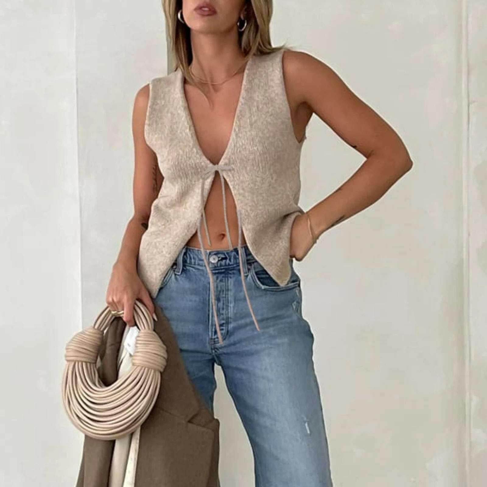 🧶 Pull gilet tricoté Y2K – Débardeur sans manches avec nœud papillon - Legeekshop