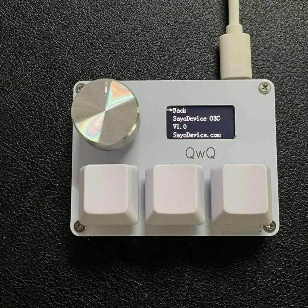 🎮 Mini Clavier Mécanique SayoDevice OSU O3C – Switchs Magnétiques Roses | Écran IPS & Ultra-Vitesse - Legeekshop