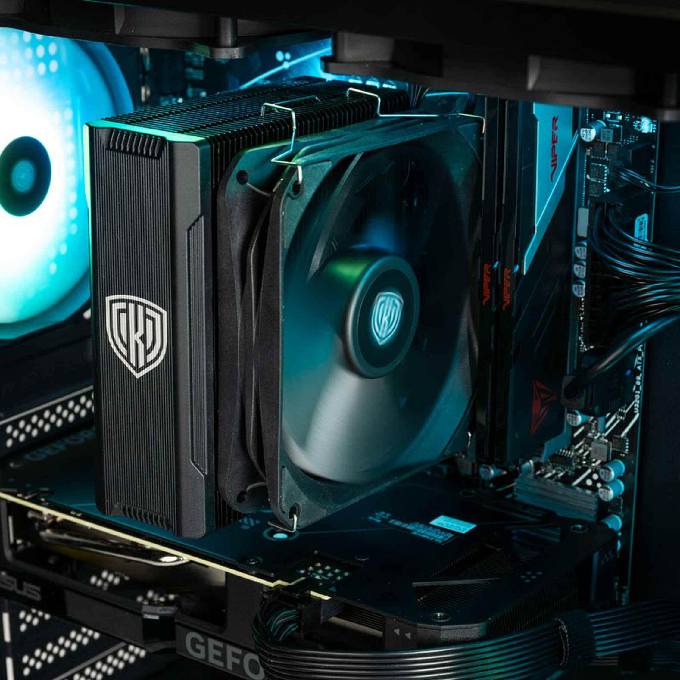 Gaming PC Black Out - AMD Ryzen 5 7600X, NVIDIA GeForce RTX 4060 Ti - Legeekshop