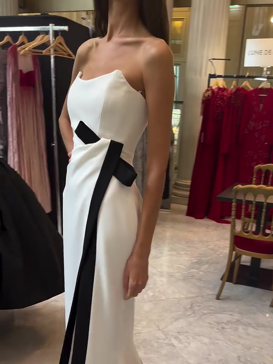 Robe Soirée Longue Noir Blanc Bustier Fendue Élégante