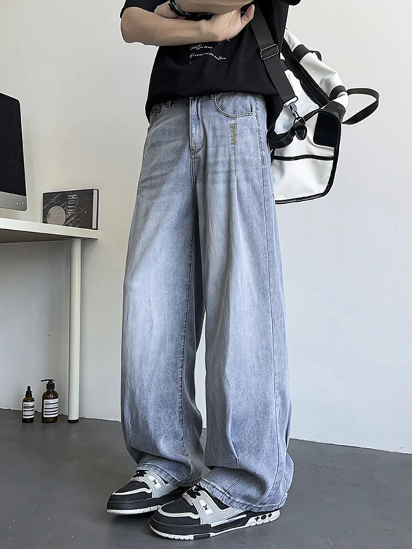 fc9d5715883b42e79a4bce45248f0791-Max-Origin