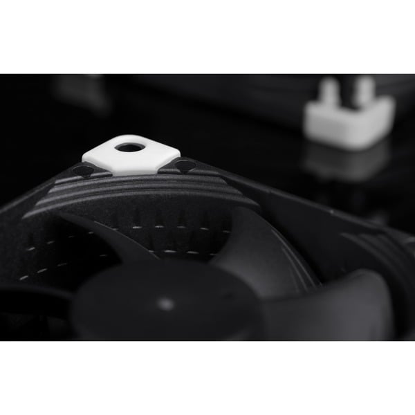 Noctua NF-A8 PWM chromax.black 80x80x25, Gehäuselüfter - Noctua - vue 3