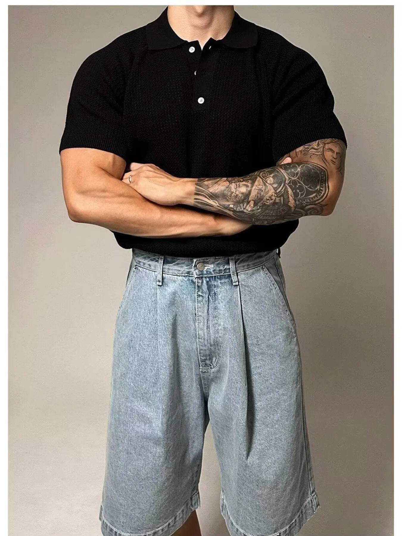 Polo texturé homme grande taille en noir, parfait pour un look décontracté et élégant